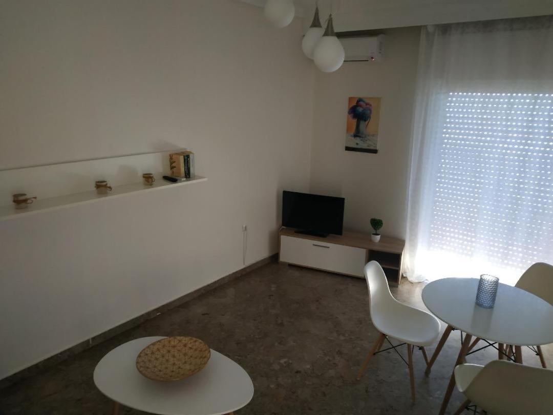 Our View Apartment PalaiónTsiflíkion Екстериор снимка